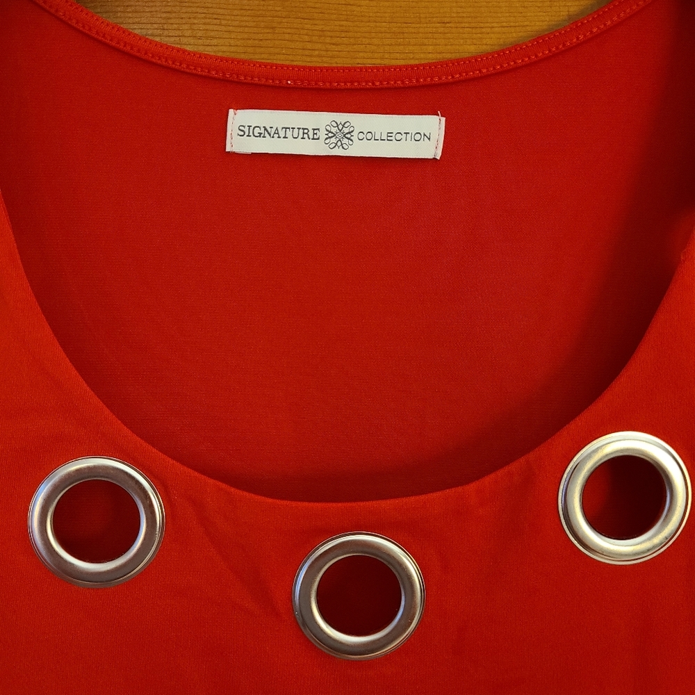 Signature collection - Picture 3 of 4